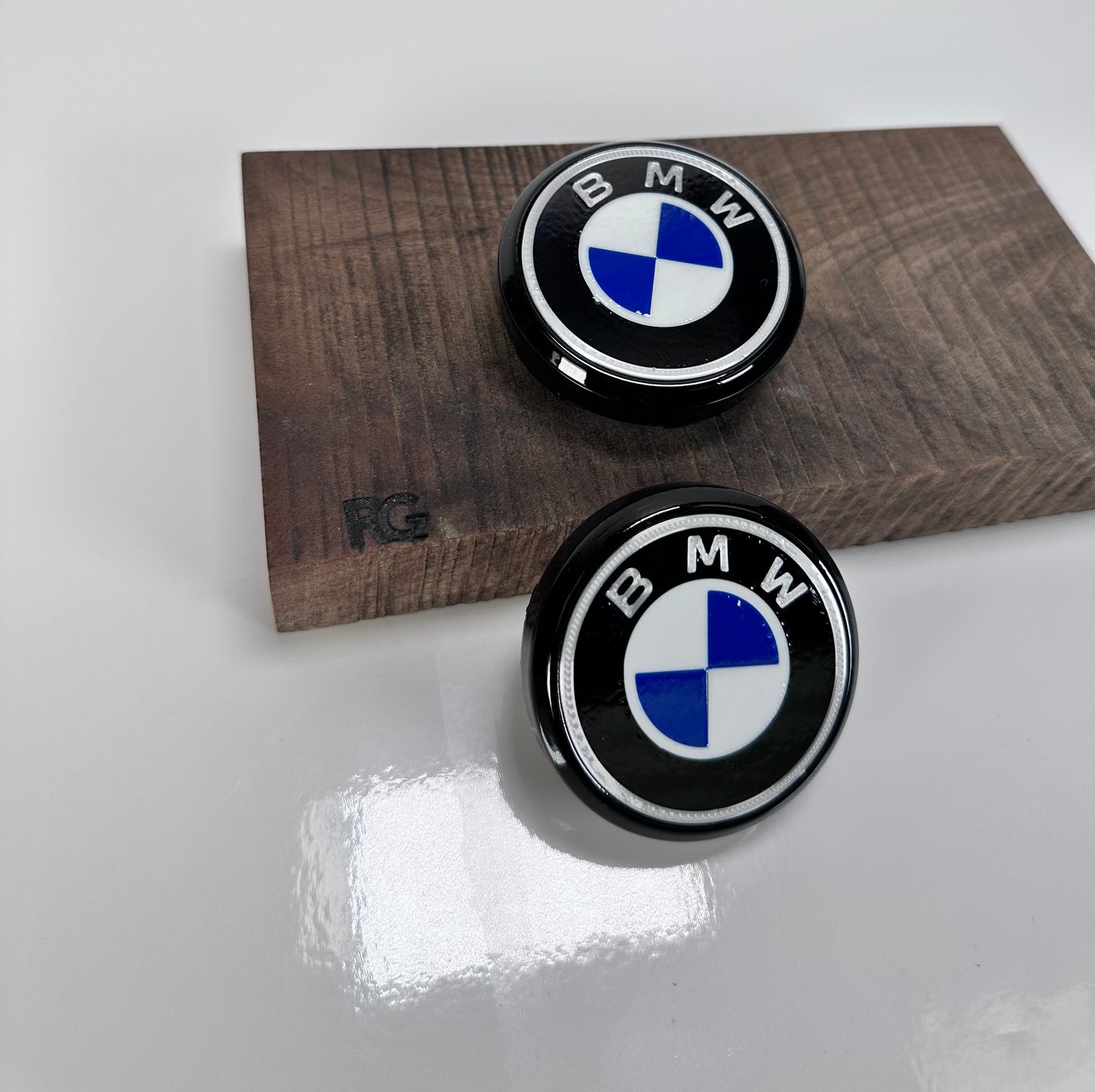 Bmw floating center caps
