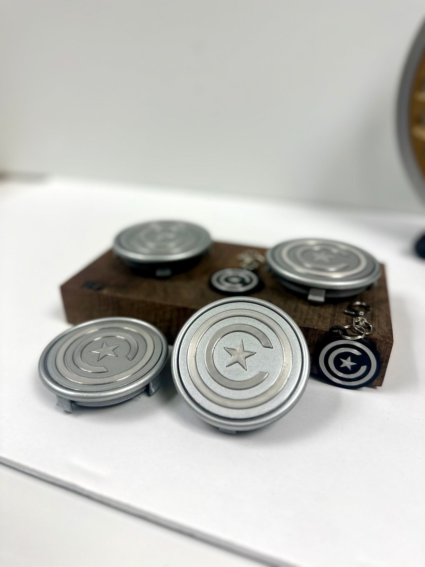 Custom silver floating caps