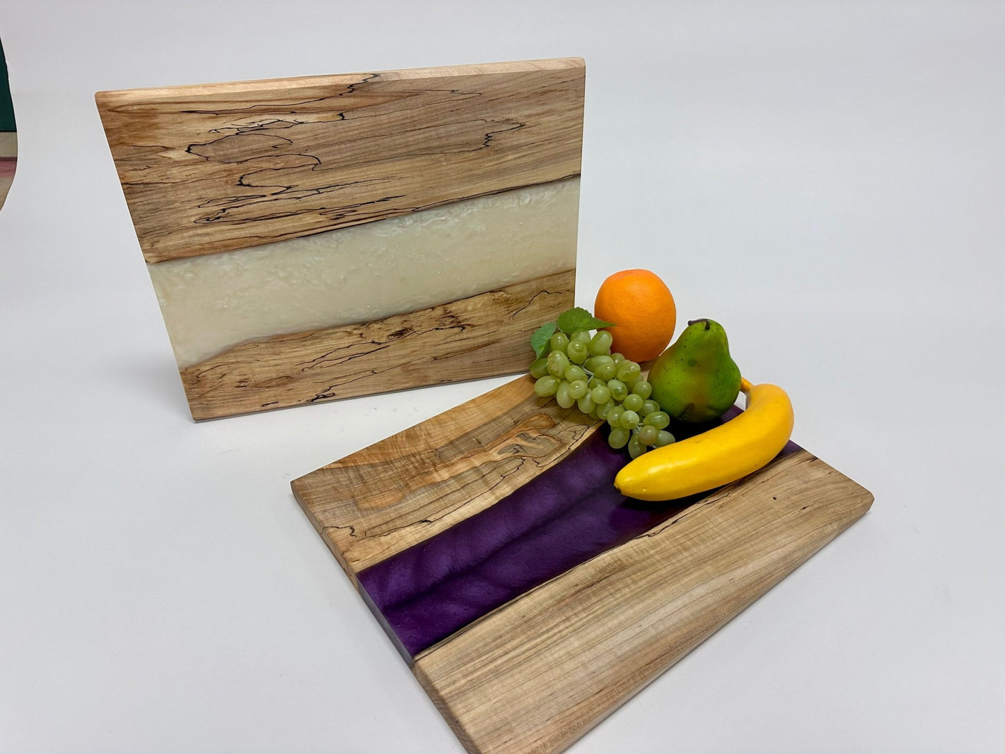 Maple ambrosia slab / Live-edge river epoxy charcuterie board - Rude Grainnovelty