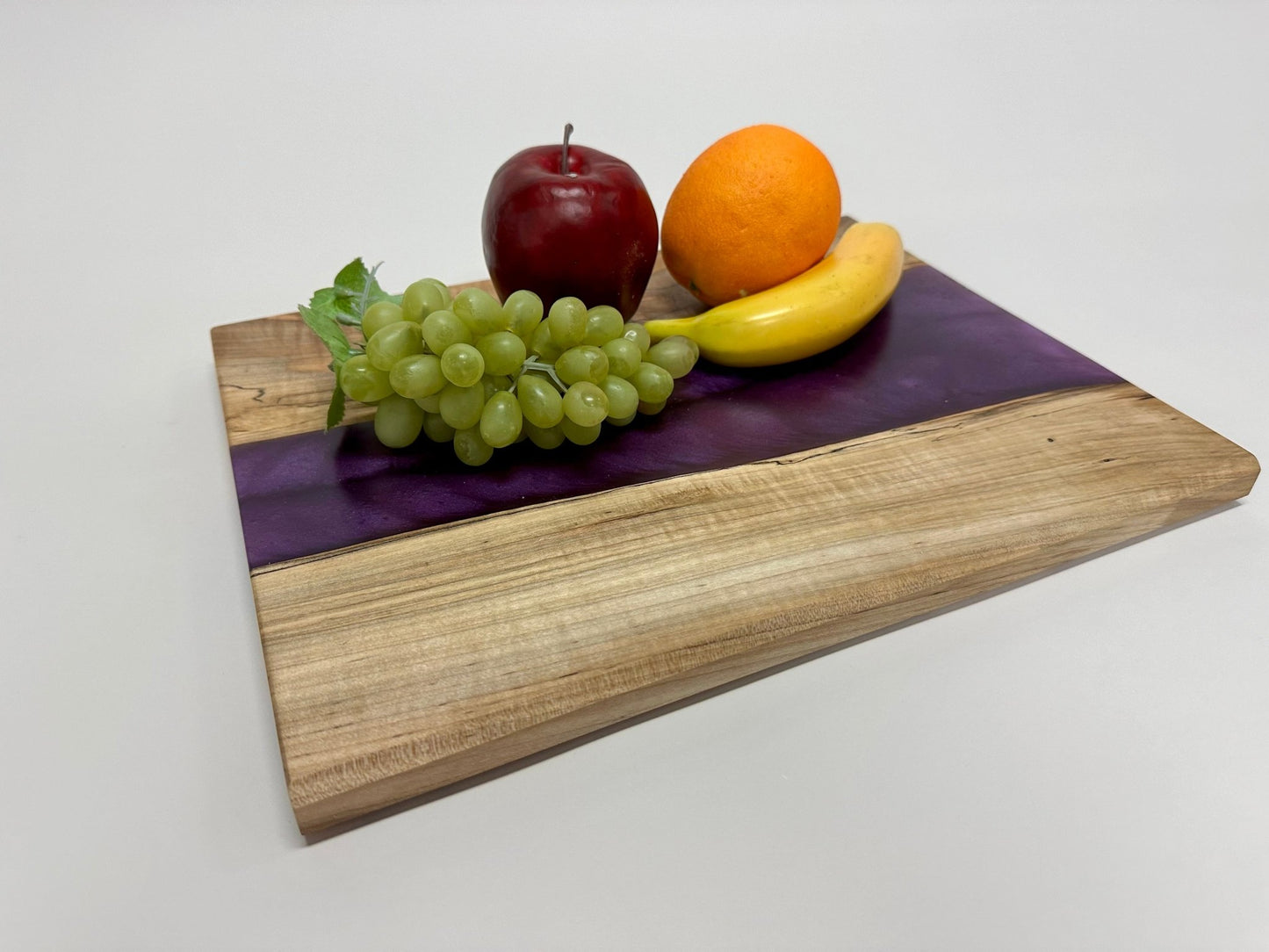 Maple ambrosia slab / Live-edge river epoxy charcuterie board - RudeGrainnovelty