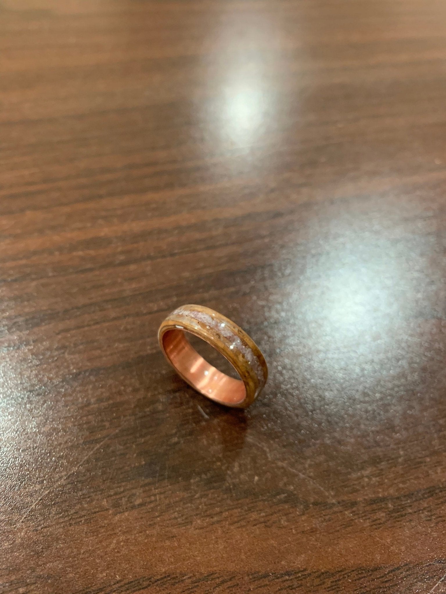 Maple Burl Bentwood Ring. Copper Core wooden ring with inlay of crushed Lilac Lepidolite. Gemstone Maple burl ring. Crushed gemstones. - Rude Grain