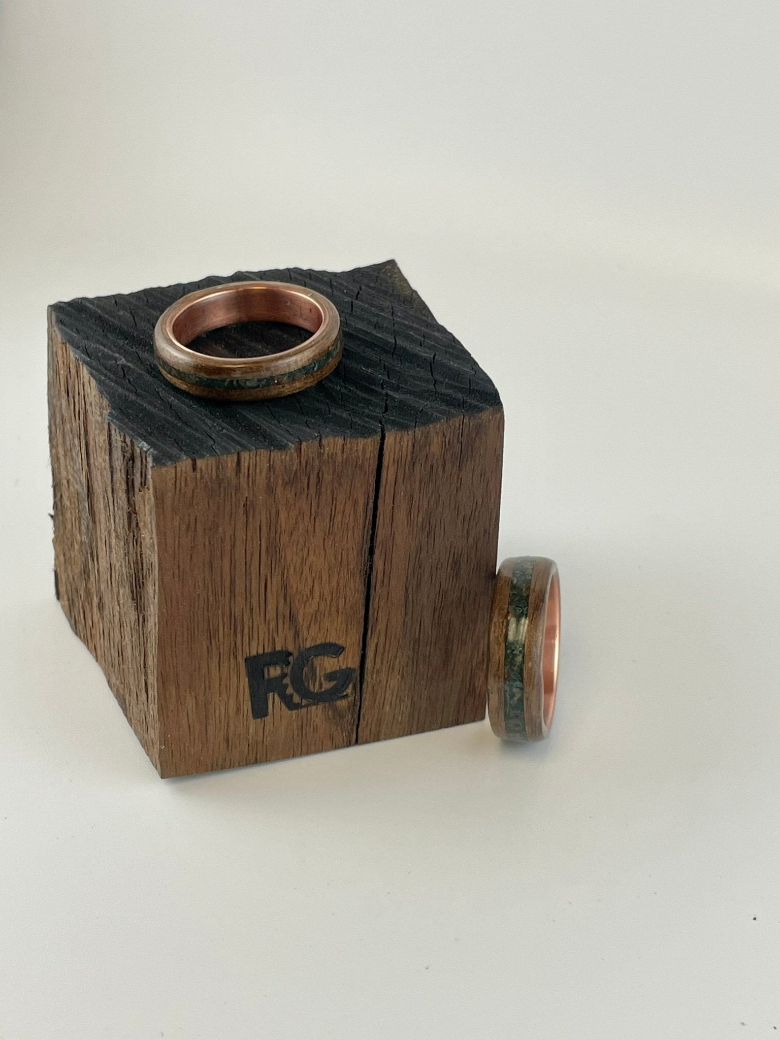 Walnut Burl BentWood ring. Copper core walnut ring. Burl walnut ring. Birthstone ring. Bloodstone ring. - Rude Grain