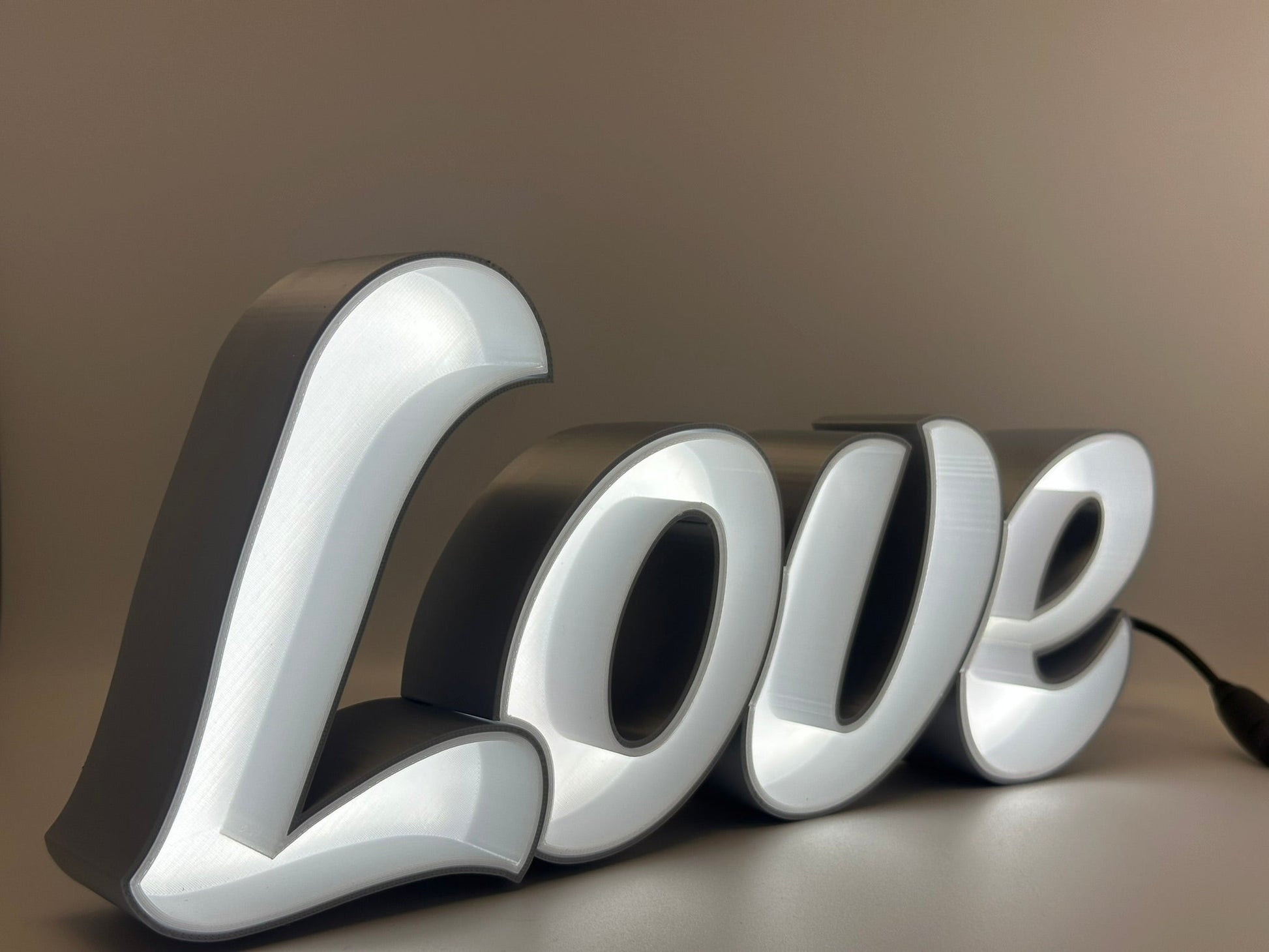 Love dimmable led sign / Love sign décor / love sign self standing / 3d printed love sign - Rude Grain
