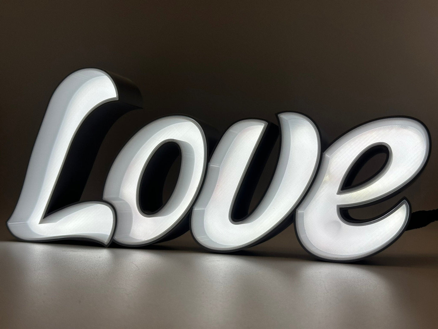 Love dimmable led sign / Love sign décor / love sign self standing / 3d printed love sign - Rude Grain
