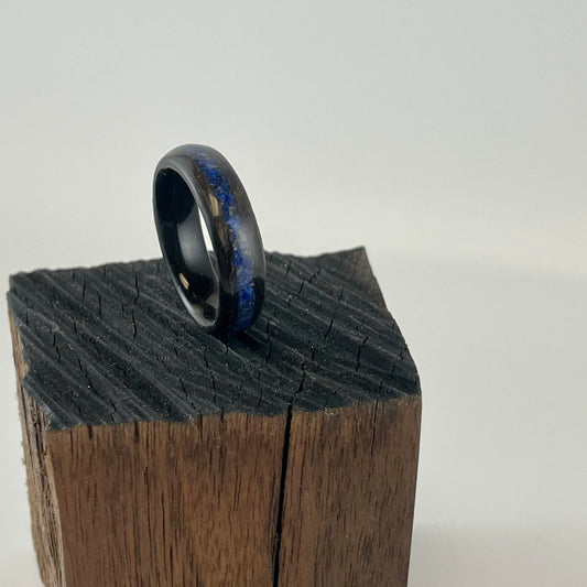 Wenge wooden Ring - Lapis Lazuli stone inlay ring - Bentwood Ring - Birthstone ring - Rude Grain